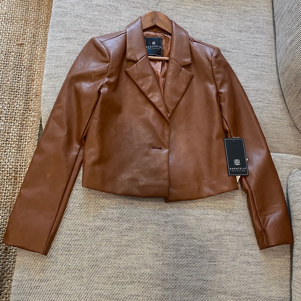 Bagatelle crop brown leather jacket / blazer unworn with tags size Small